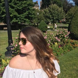 Meet your Posher, Gabs